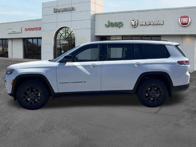 2027 Jeep Grand Cherokee Laredo Altitude