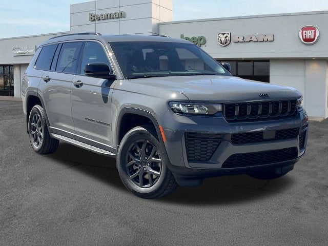 2027 Jeep Grand Cherokee Laredo Altitude