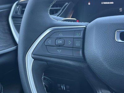 2027 Jeep Grand Cherokee Laredo Altitude
