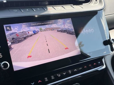 2026 Jeep Grand Cherokee Laredo