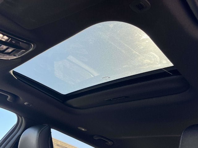 2027 Jeep Grand Cherokee Laredo Altitude