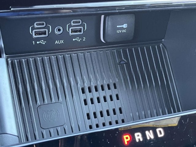 2027 Jeep Grand Cherokee Laredo Altitude