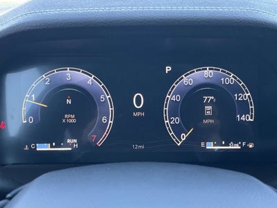 2027 Jeep Grand Cherokee Laredo Altitude