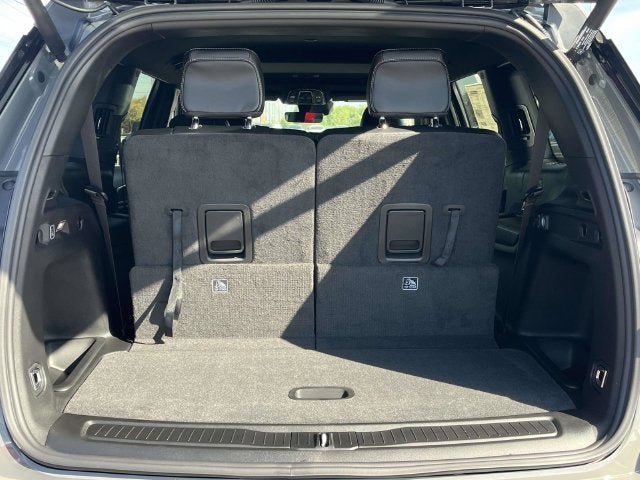 2027 Jeep Grand Cherokee Laredo Altitude