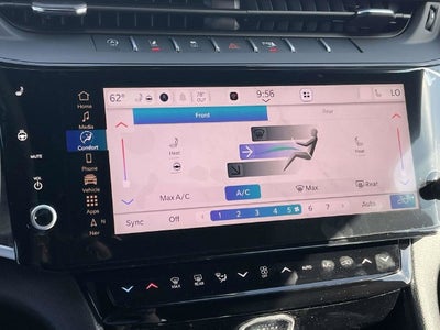 2027 Jeep Grand Cherokee Laredo Altitude