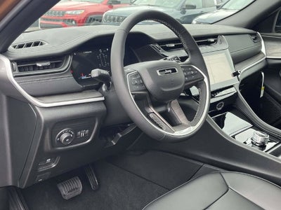 2027 Jeep Grand Cherokee Limited