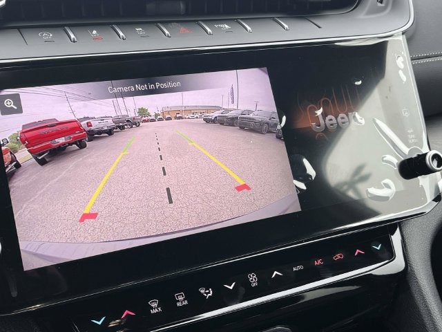 2027 Jeep Grand Cherokee Limited