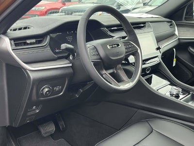 2027 Jeep Grand Cherokee Limited
