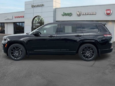 2026 Jeep Grand Cherokee Summit
