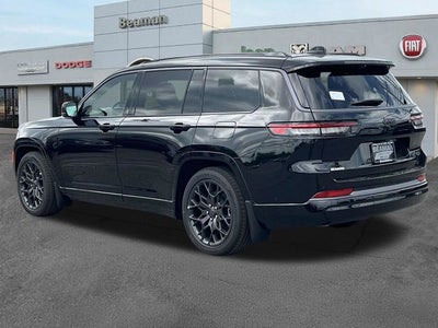 2026 Jeep Grand Cherokee Summit
