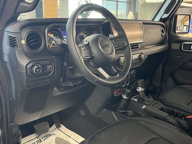 2025 Jeep Wrangler Rubicon 392