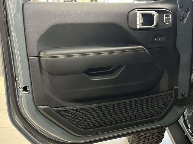 2025 Jeep Wrangler Rubicon 392