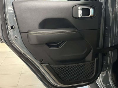 2025 Jeep Wrangler Rubicon 392