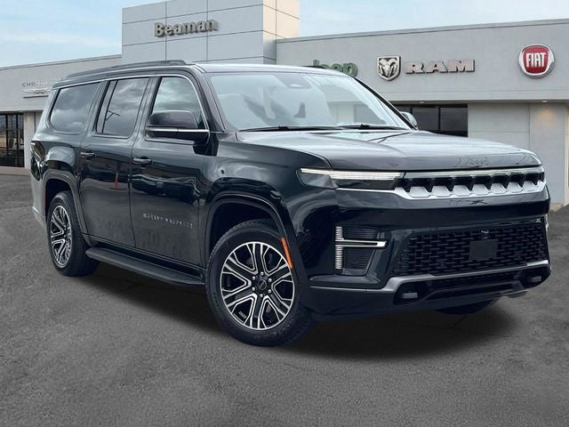 2026 Jeep Grand Wagoneer Base