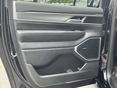 2026 Jeep Grand Wagoneer Base