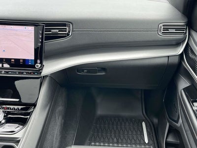 2026 Jeep Grand Wagoneer Base
