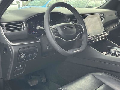 2024 Jeep Wagoneer L Base