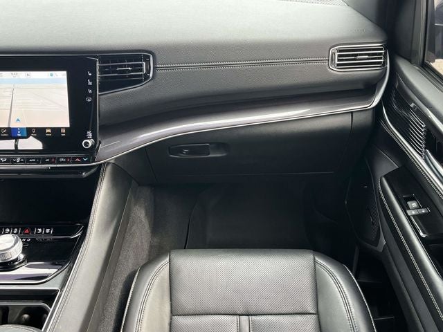 2024 Jeep Wagoneer L Base