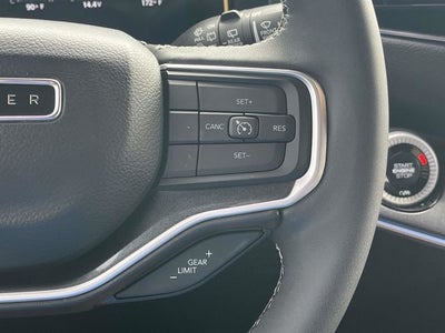 2024 Jeep Wagoneer L Base