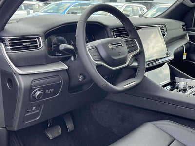 2026 Jeep Grand Wagoneer Base