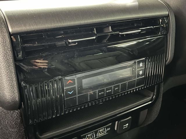 2026 Jeep Grand Wagoneer Base