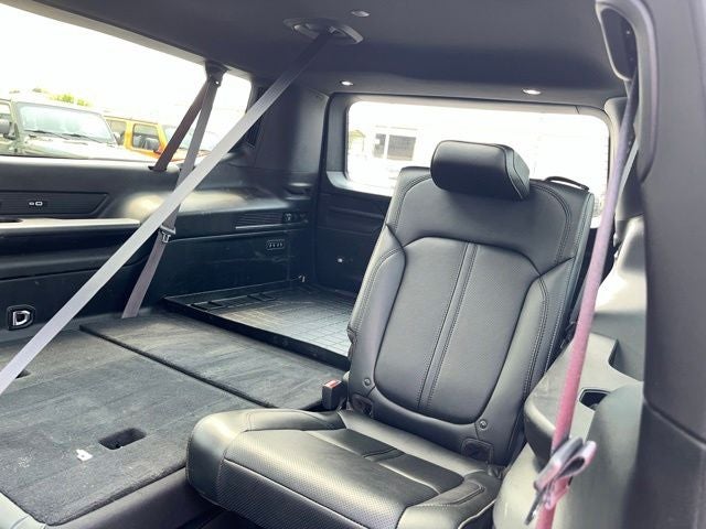 2023 Jeep Wagoneer L Series III