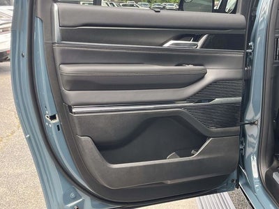 2026 Jeep Grand Wagoneer Summit Obsidian