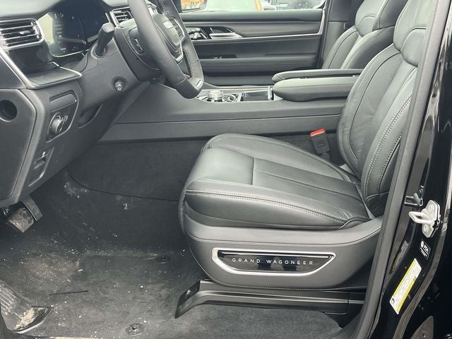 2026 Jeep Grand Wagoneer Base