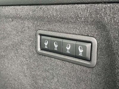 2026 Jeep Grand Wagoneer Base