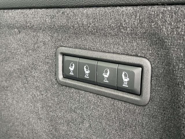 2026 Jeep Grand Wagoneer Base