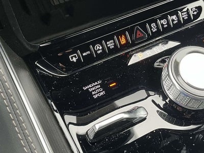 2026 Jeep Grand Wagoneer Base