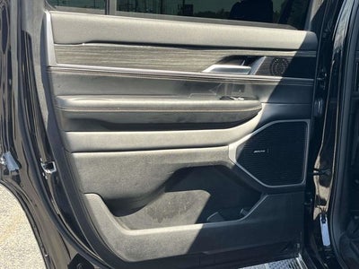 2022 Jeep Wagoneer Series II