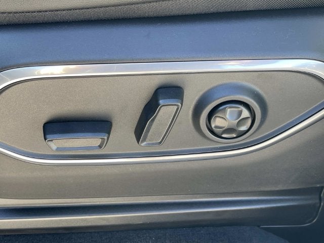 2027 Jeep Grand Wagoneer Upland