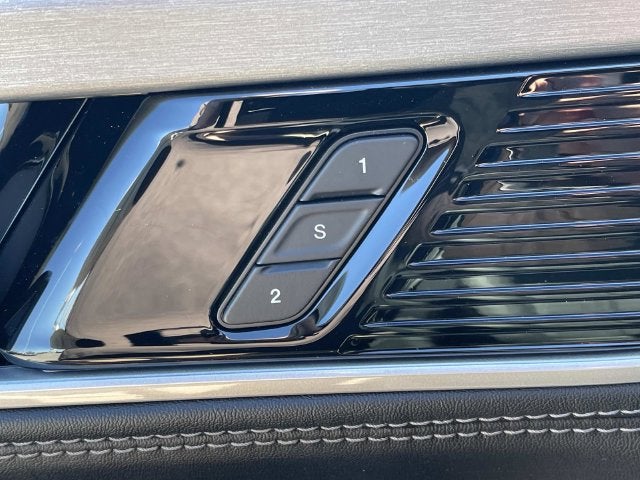 2027 Jeep Grand Wagoneer Upland