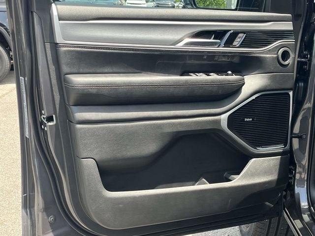 2026 Jeep Grand Wagoneer Limited Reserve