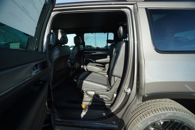 2026 Jeep Grand Wagoneer Limited Reserve