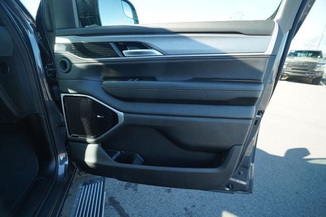 2026 Jeep Grand Wagoneer Limited Reserve