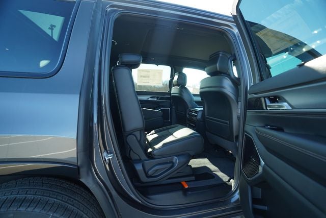 2026 Jeep Grand Wagoneer Limited Reserve