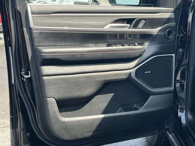 2024 Jeep Wagoneer Series III