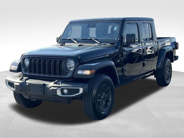 2024 Jeep Gladiator Sport photo 3