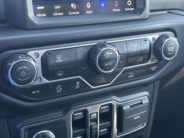 2023 Jeep Gladiator Overland