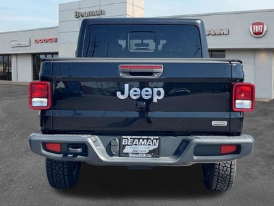 2023 Jeep Gladiator Overland