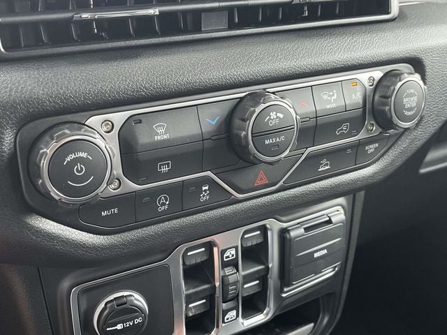 2026 Jeep Gladiator Sport S
