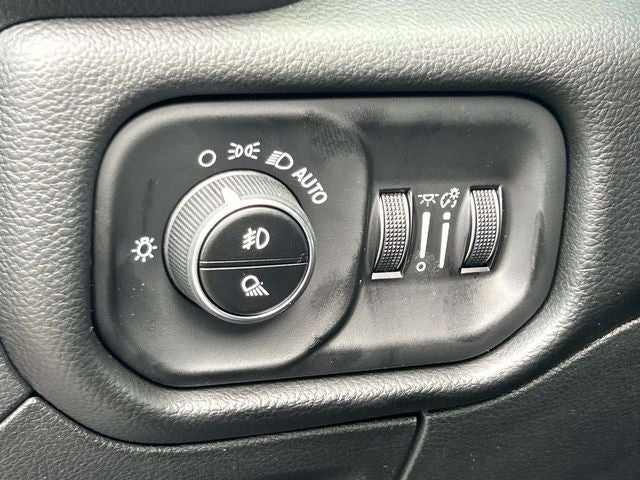 2027 RAM Ram 1500 Big Horn/Lone Star