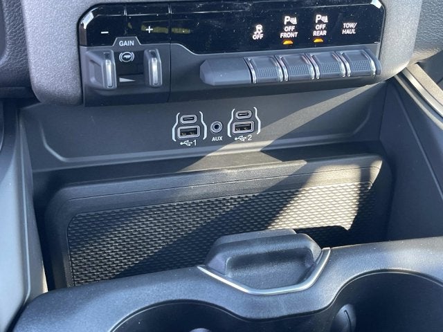 2027 RAM Ram 1500 Express