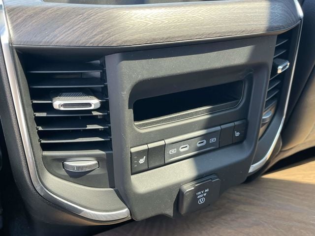 2026 RAM Ram 1500 Laramie