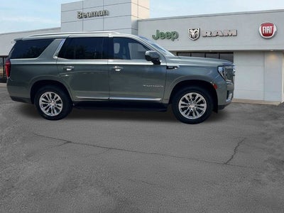 2023 GMC Yukon SLT