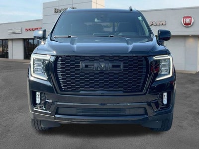 2023 GMC Yukon XL SLT