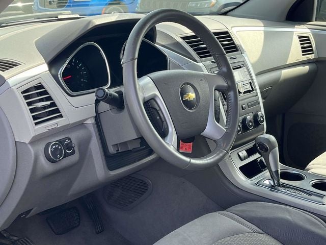 2011 Chevrolet Traverse LS