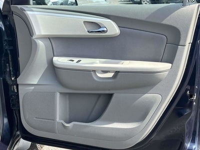 2011 Chevrolet Traverse LS